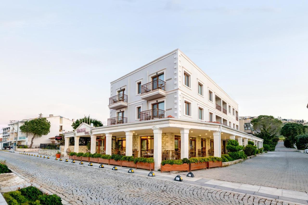 Hanedan Otel Foca Izmir ภายนอก รูปภาพ