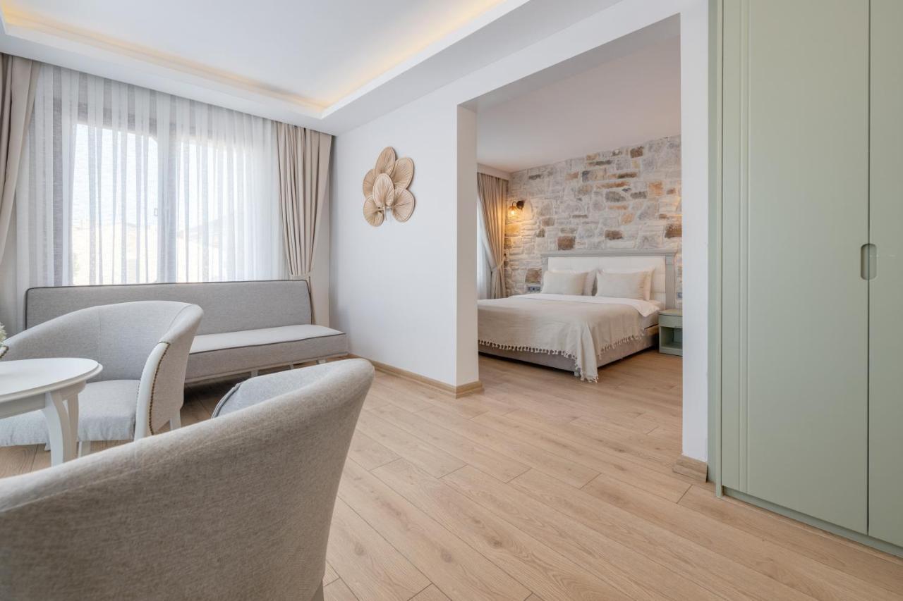 Hanedan Otel Foca Izmir ภายนอก รูปภาพ